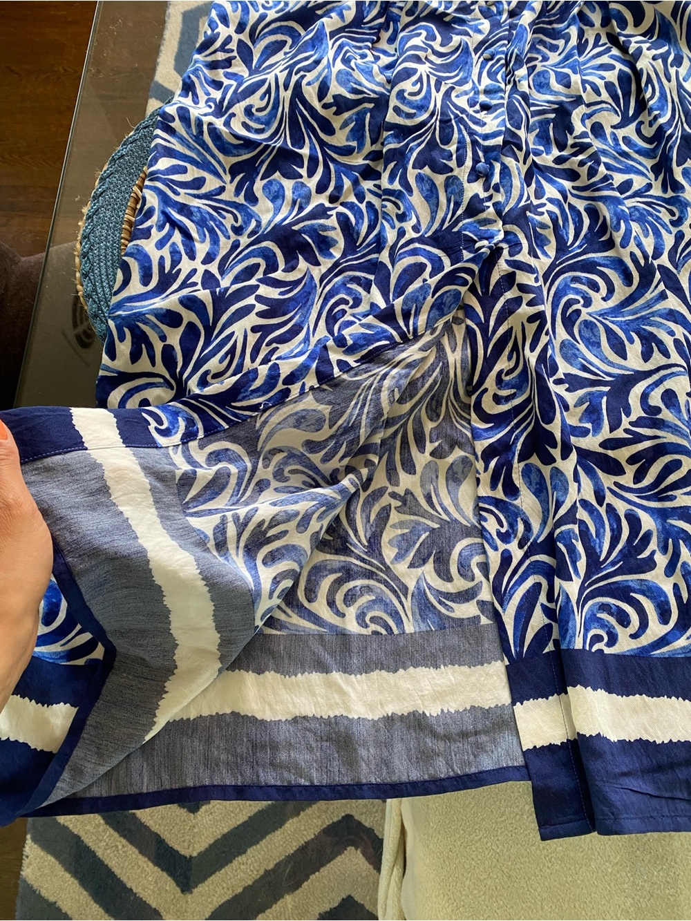 JULES & LEOPOLD Vibrant Blue and White Floral Print Midi Skirt! 💙 - Picture 12 of 15